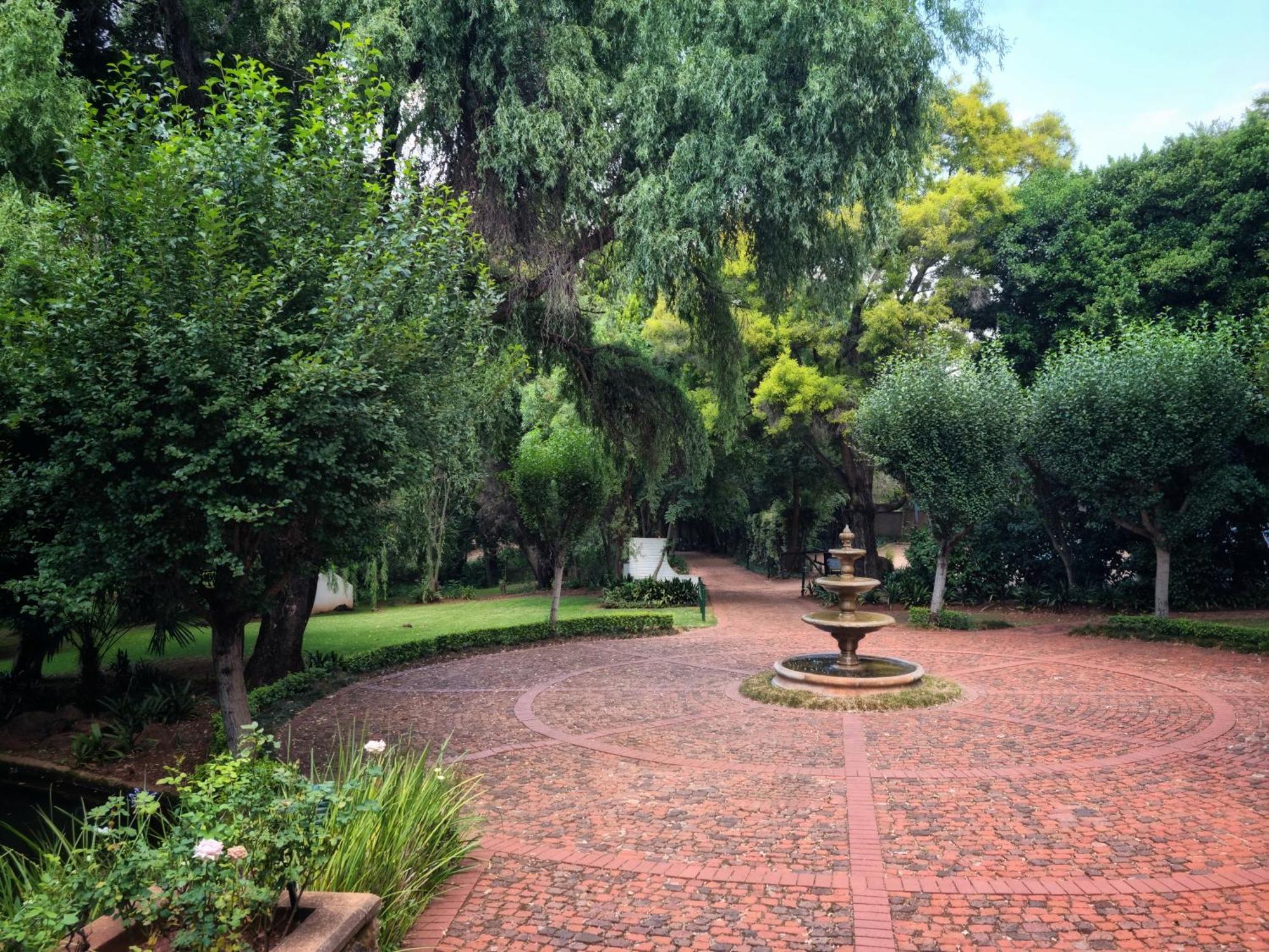 Budmarsh Country Lodge Magaliesburg Buitenkant foto